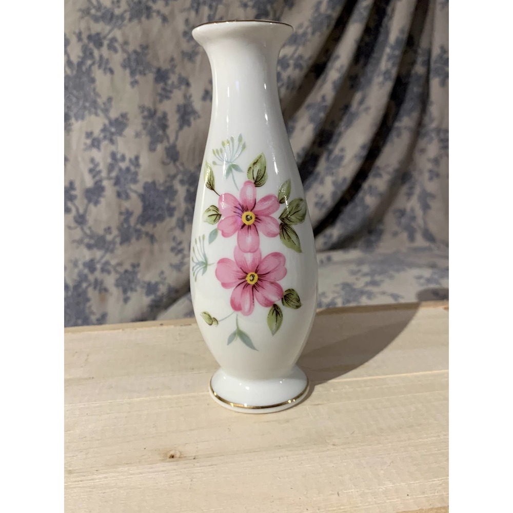 Vintage Irice White Bud Vase with Pink Flowers